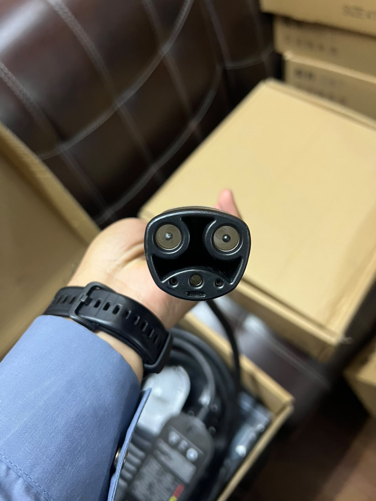 NAIMKOO Tesla Portable EV Charger (2 TO 7 KW Digitally Adustable).
